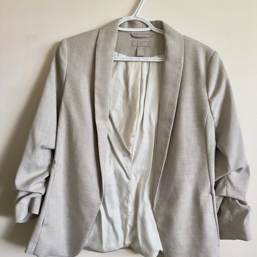 H&M Women's Beige Blazer